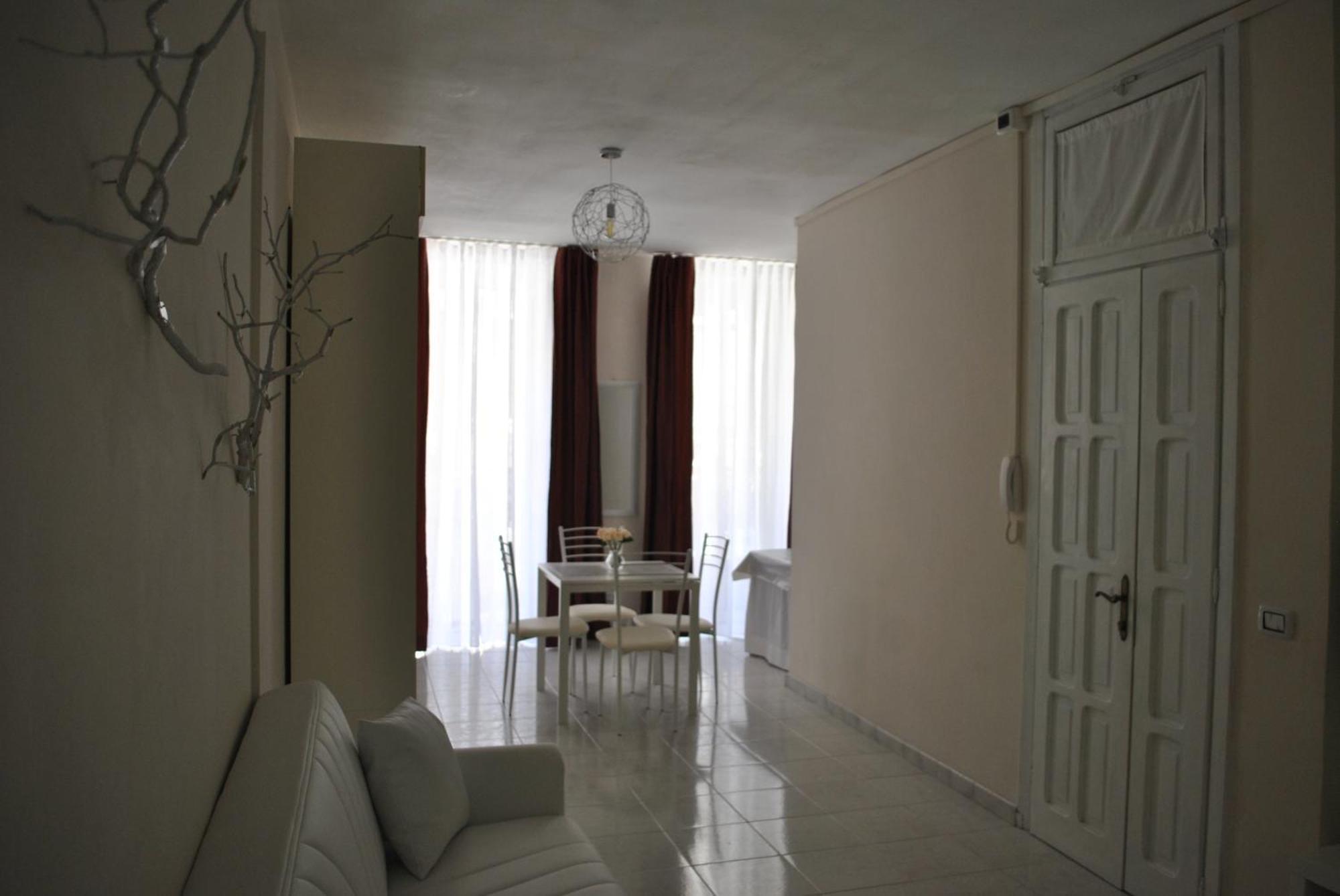 קליארי Casa Del Bottone Room〔Marina〕 מראה חיצוני תמונה